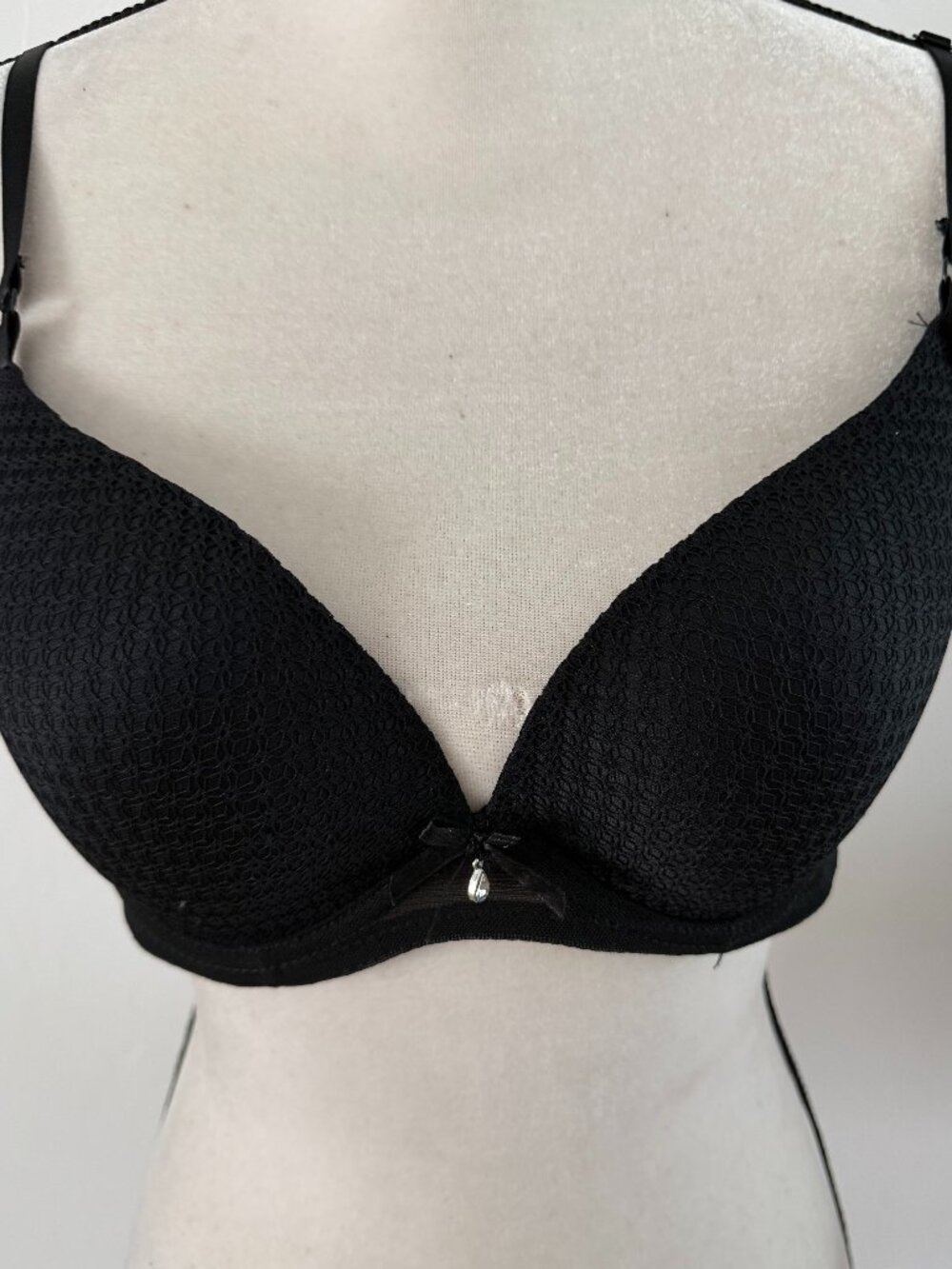 NWT Jaclyn Smith Kmart Black Lace Plunge Underwire Bra 36B K4263 Rhinestone Bow